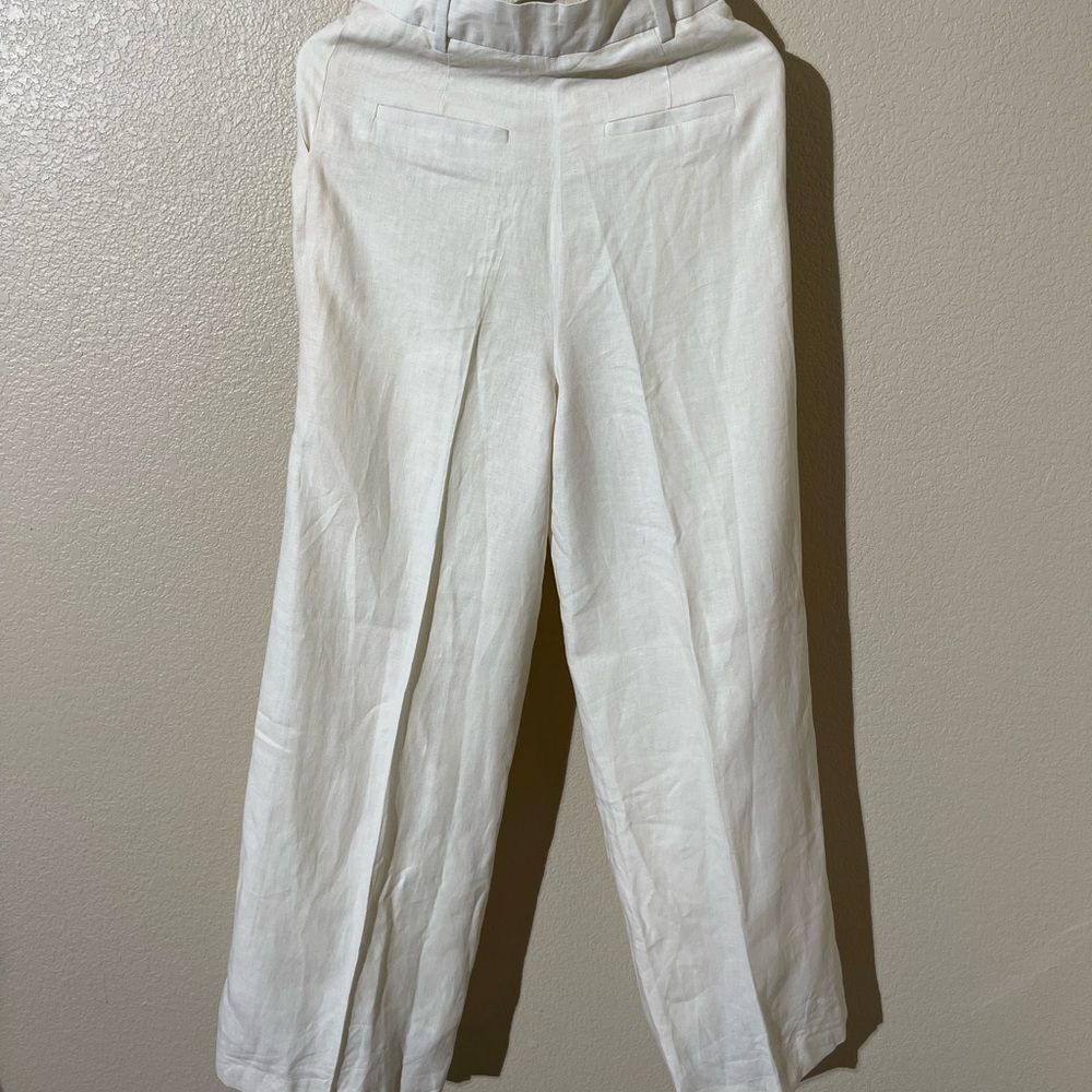 Sold  - Picture 3 of 8